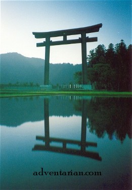 Torii_Reflection