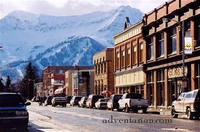 Fernie_downtown